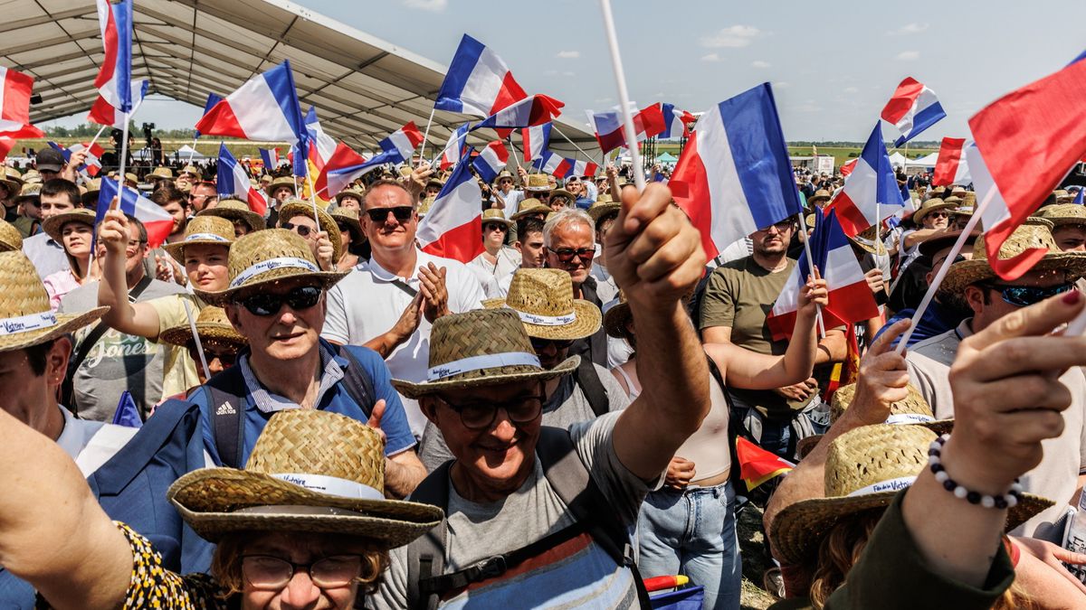 Összegyűltek a patrióták Franciaországban, és immár annak is világos lett, aki eddig tagadta: Orbán Viktor példát mutat