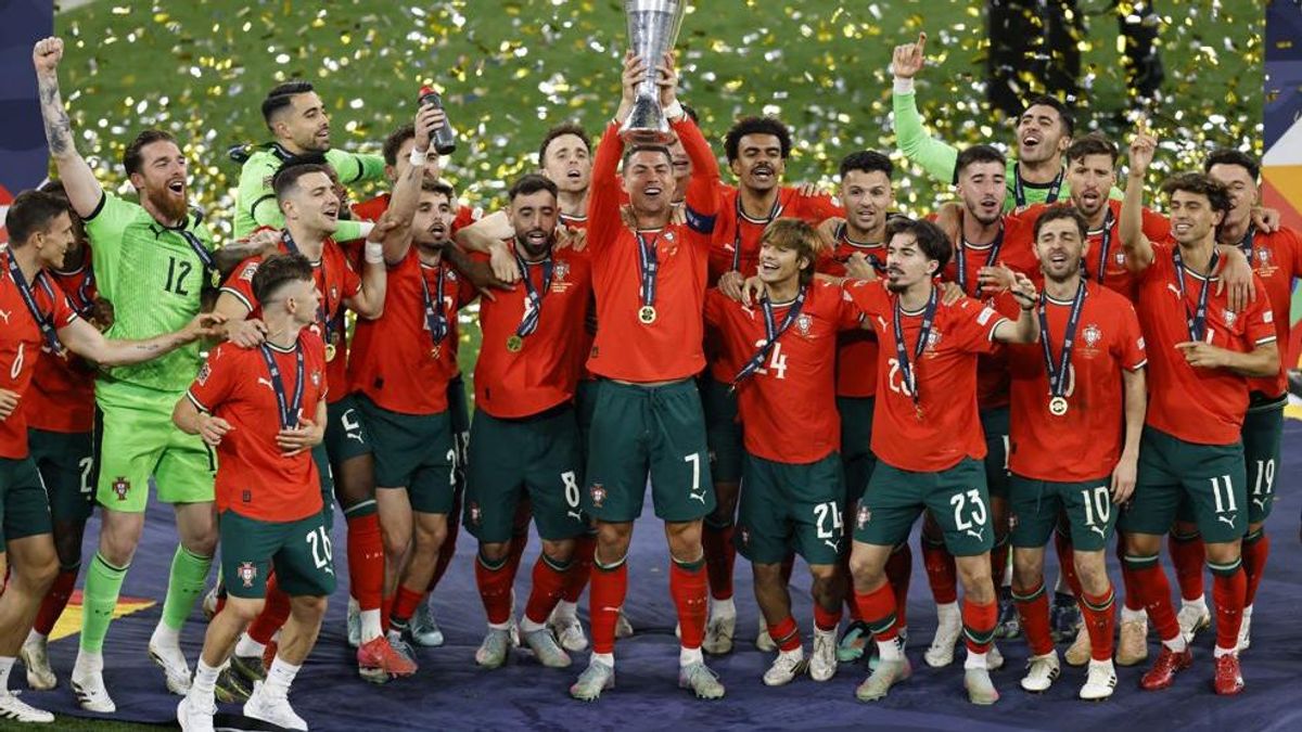 Cristiano Ronaldo és a portugálok nagy sikerét tragédia árnyékolja be: meghalt egy szurkoló a stadionban a döntő közben