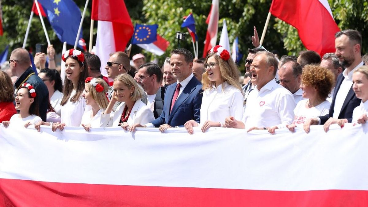 Orbán tehet mindenről: vad magyarozásba kezdtek Lengyelországban az elnökválasztás után