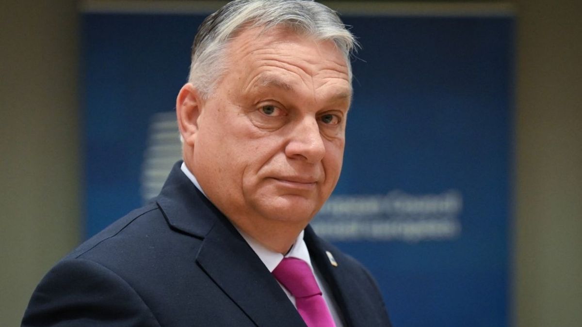 Fotón a bizonyíték: mindenki Orbán Viktorra kíváncsi a NATO-csúcson!