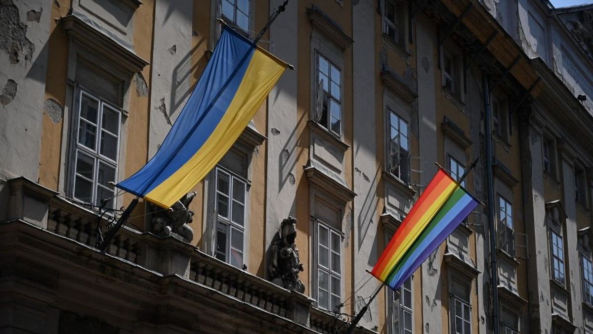 Külföldi pénzekkel hizlalják a Tisza Párt holdudvarát – Magyar Péter persze nem szólal meg