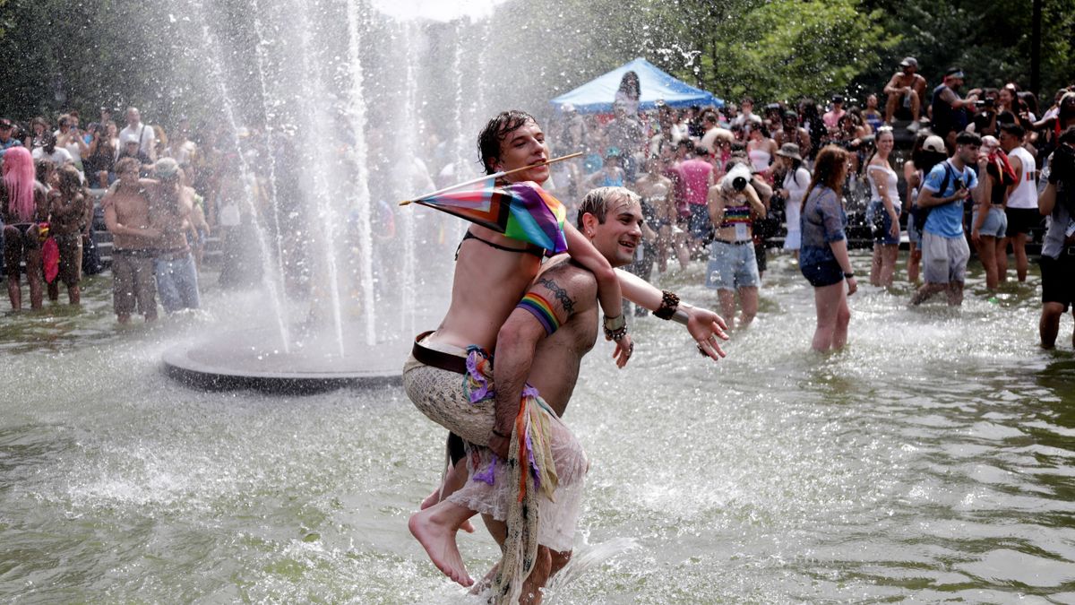 Lövések dördültek el a New York-i Pride után, sérültek is vannak (VIDEÓ)
