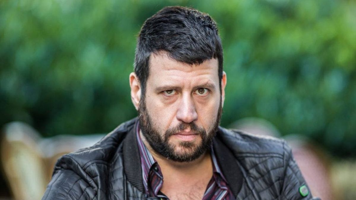 Puzsér a jelek szerint mára megbocsátott Messiás Elnök Úrnak
