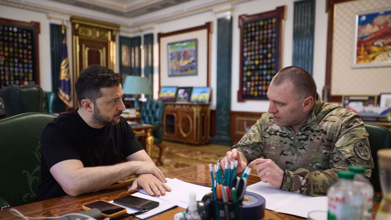Volodimir Zelenszkij Vaszil Maljukkal, az Ukrán Biztonsági Szolgálat (SZBU) vezetőjével