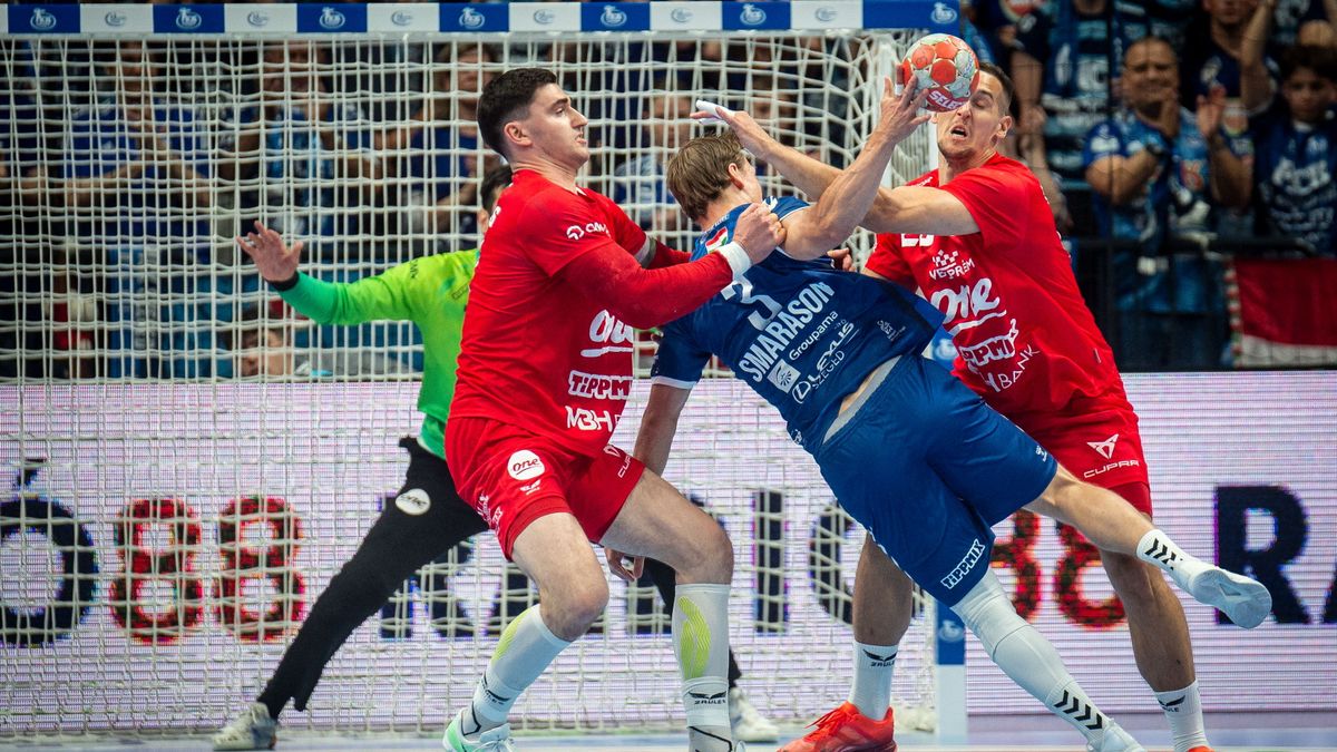 Kalaras piros lapja volt a fordulópont – a Veszprémet fogta meg