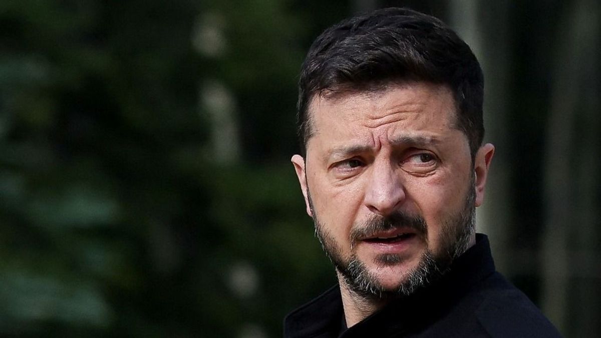 Ez történik, ha valaki hűséget fogad Magyar Péternek: Tibi atya izomból tolja az ukrán propagandát