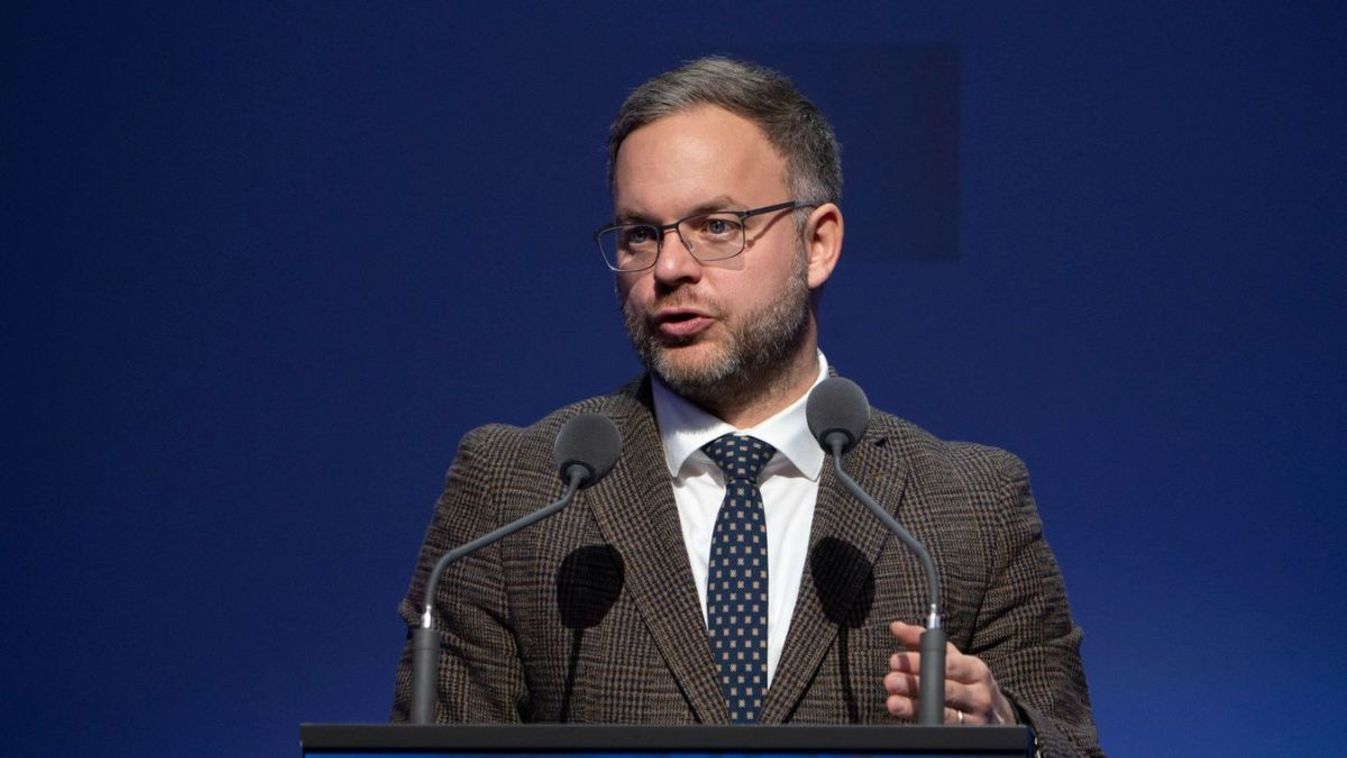 Orbán Balázs