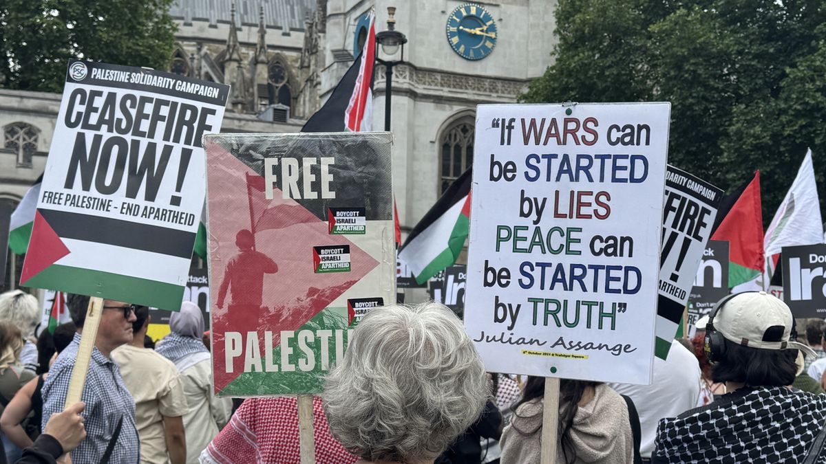 Európát is elérte Izrael és Irán konfliktusa: palesztinpárti tüntetést tartottak Londonban