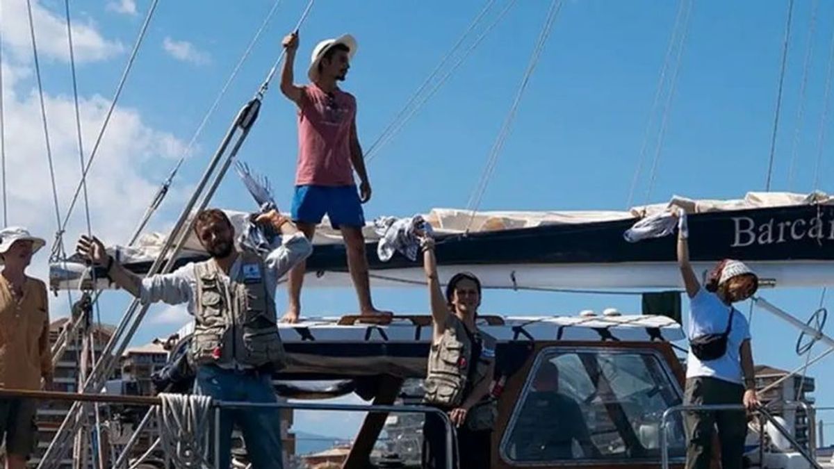 Az izraeli hatóságok elkapták Greta Thunberg migránsszállító hajóját, mielőtt nagyobb kárt okozhatott volna