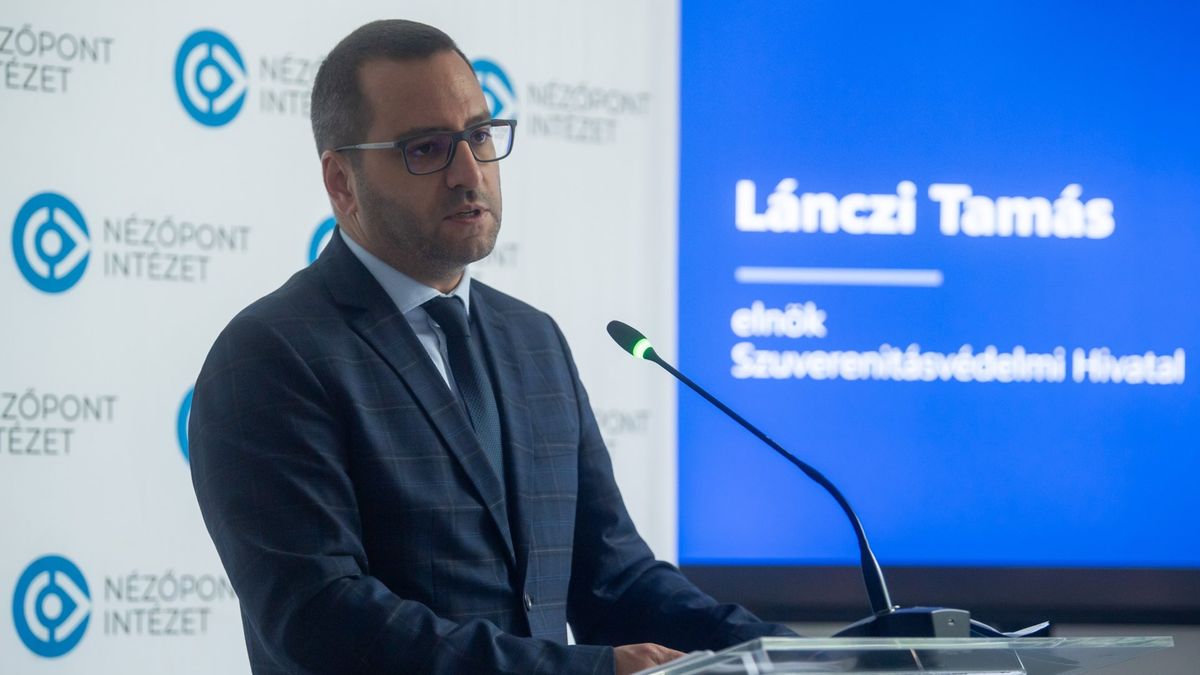 Bíróságon megy neki az Átlátszó Lánczi Tamáséknak