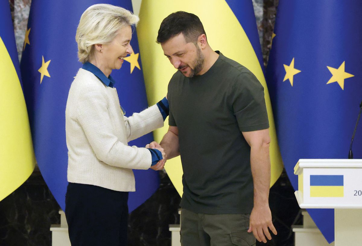President Volodymyr Zelensky hosts EU chief Ursula von der Leyen for talks on Ukraine's energy infrastructure