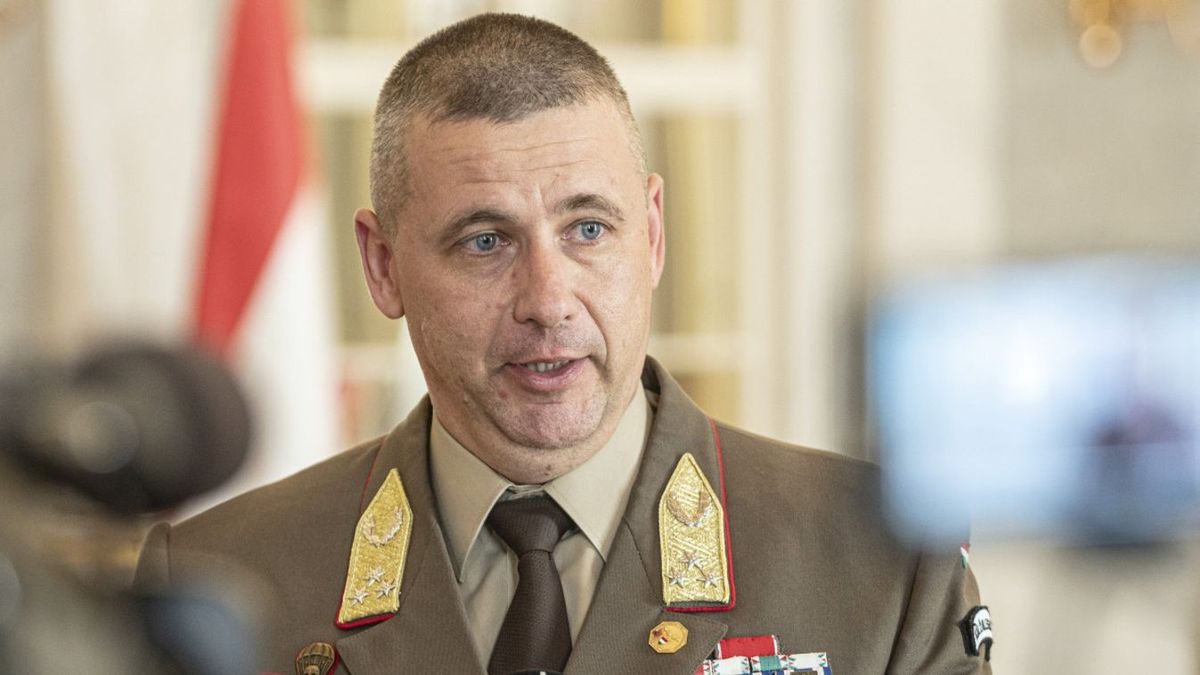 Takács Péter nem kímélte Ruszin-Szendi Romuluszt: „1,2 millióba került, hogy a tábornok úr kevesebb zsírral tudjon fotózkodni önimádó pártelnökével!”