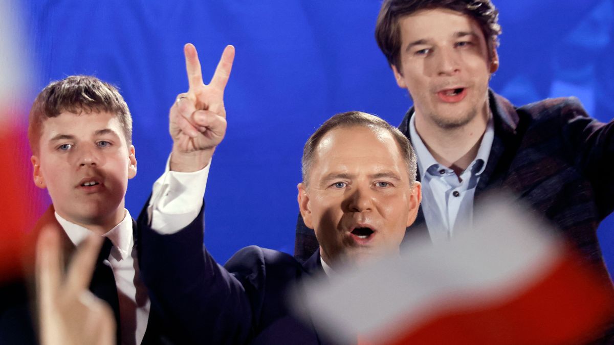 Kijött a legfrissebb late poll: a PiS jelöltje nyerhetett a lengyel elnökválasztáson