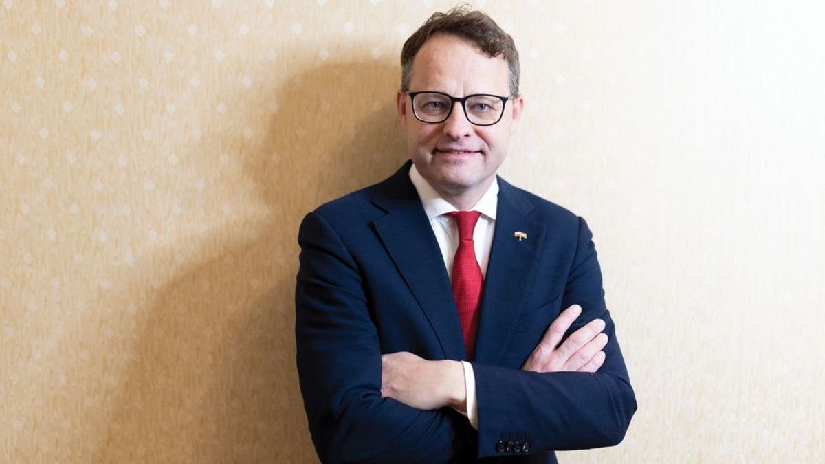 „Dávid legyőzte Góliátot” – a politikai menekült Marcin Romanowski is reagált a lengyel elnökválasztás eredményére