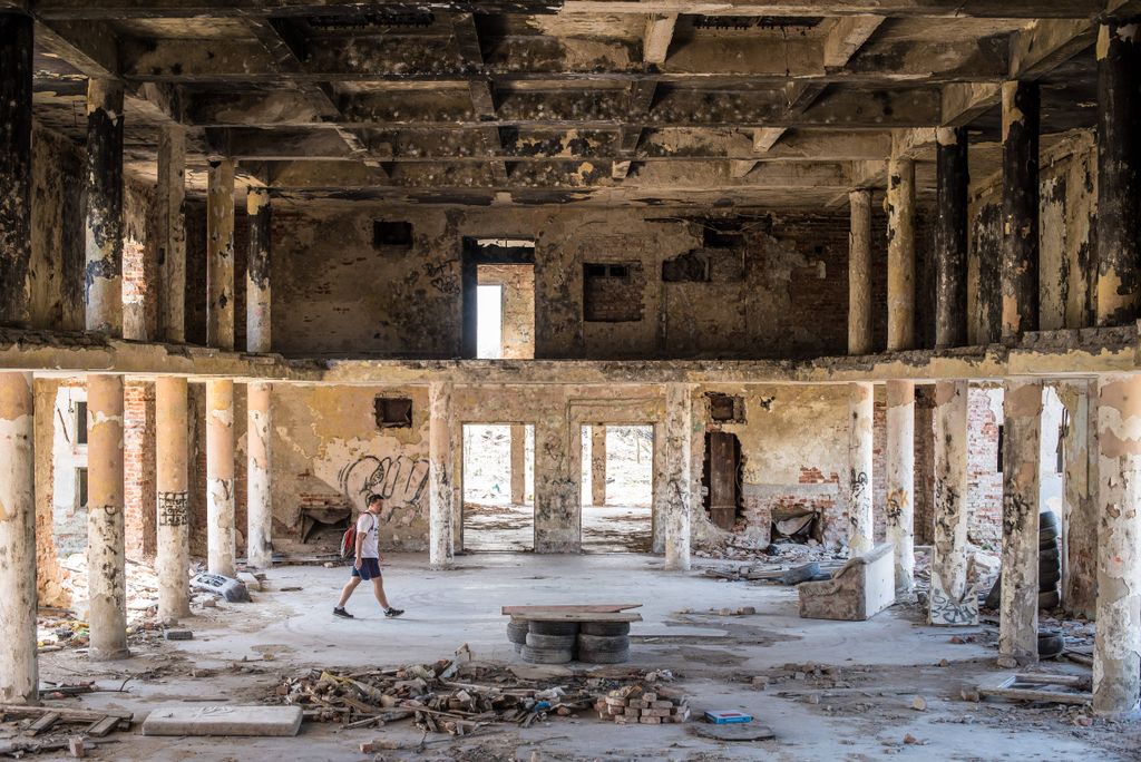 Veszprém Szentkirályszabadja volt laktanya és lakótelep szellemváros halott város
Urbex Hajner Gyula elhagyott épületek
2016.04.13. fotó: Németh András Péter