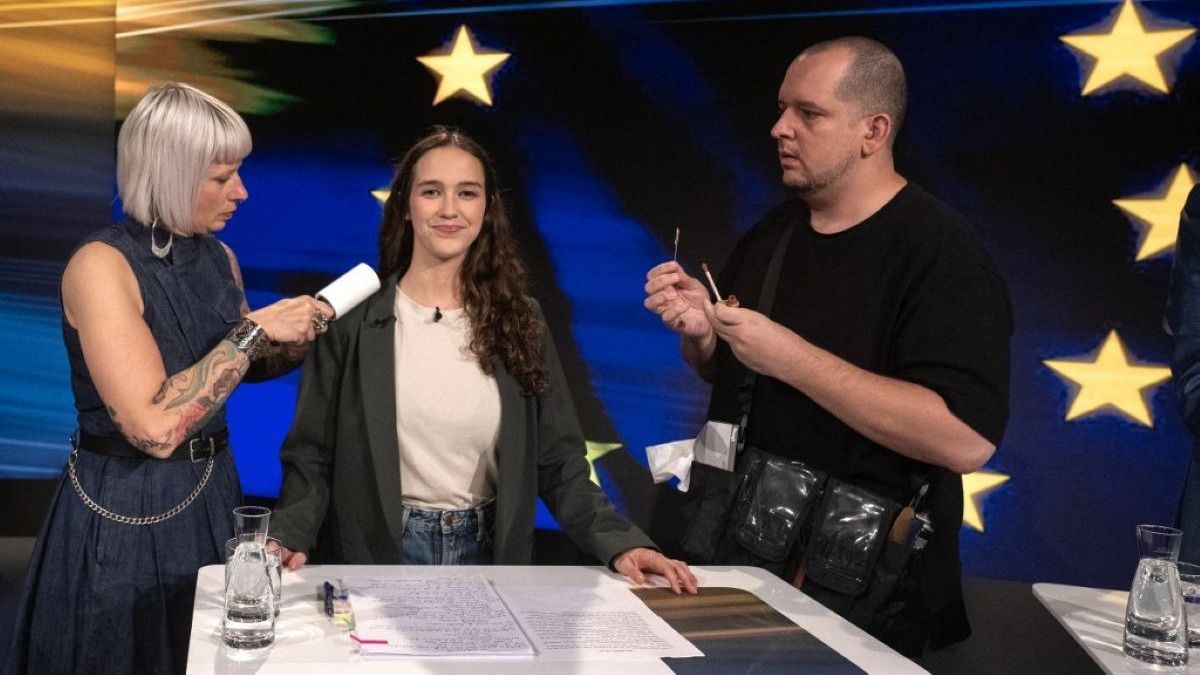 Tajtékzik a dühtől 20 EP-képviselő: követelik, hogy azonnal büntessék meg Magyarországot
