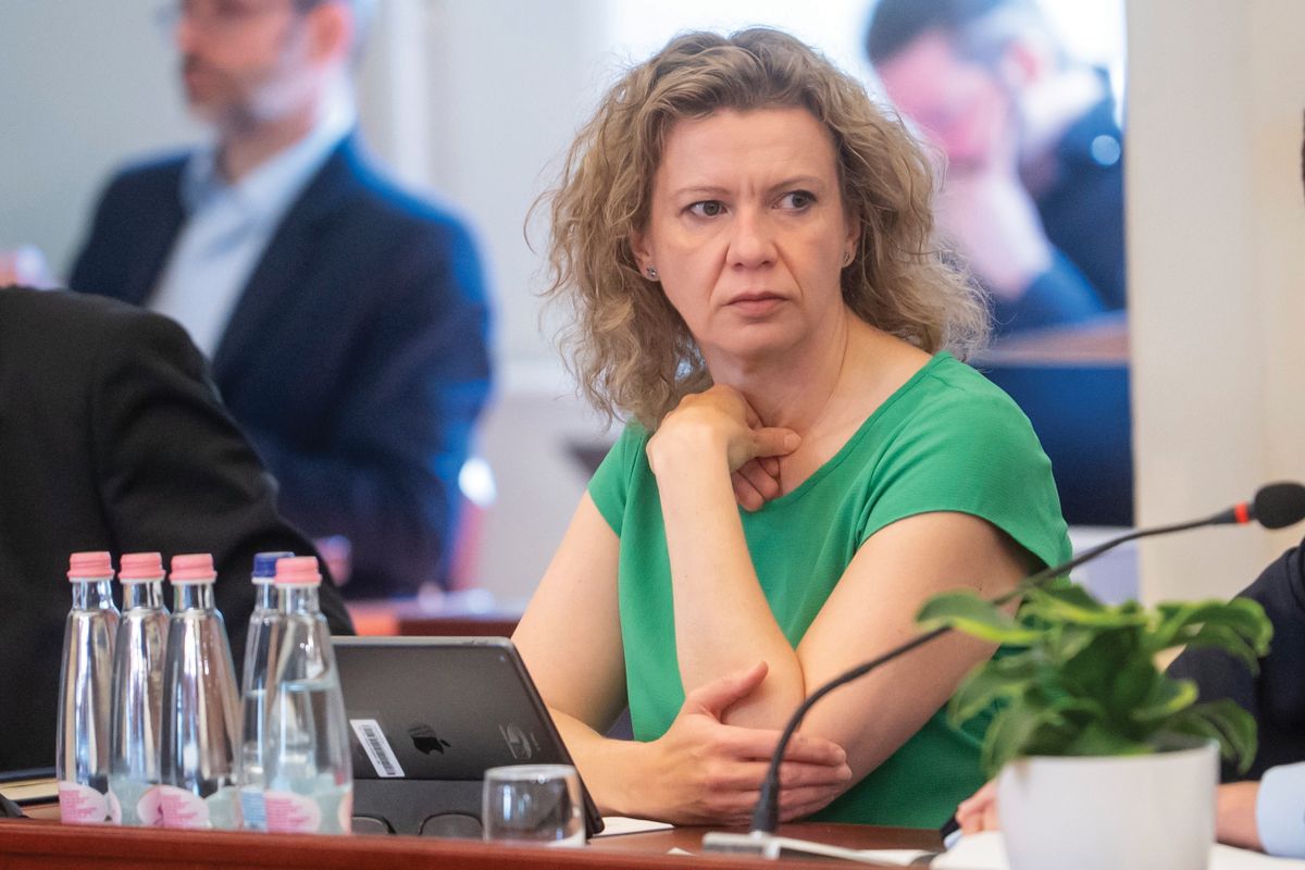 KOLLÁR Kinga