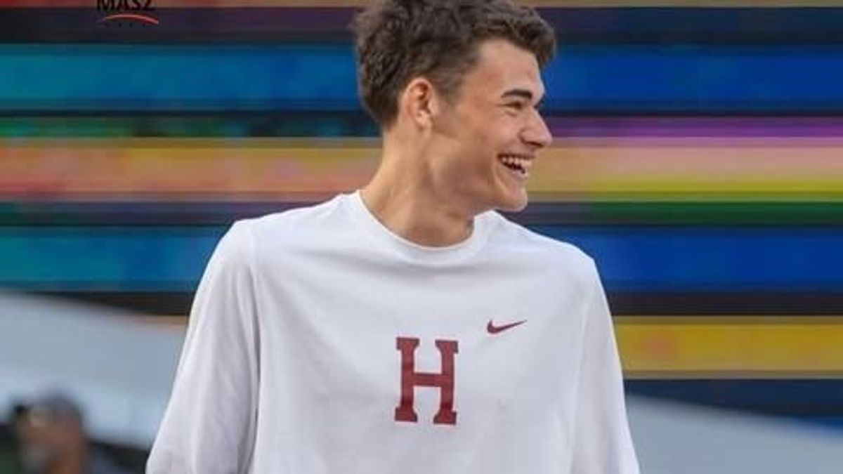 Történelmet írt a Harvardon tanuló magyar: 30 éves csúcsot döntött meg (VIDEÓ)