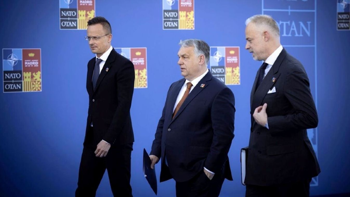 Orbán Viktor, Szijjártó Péter.