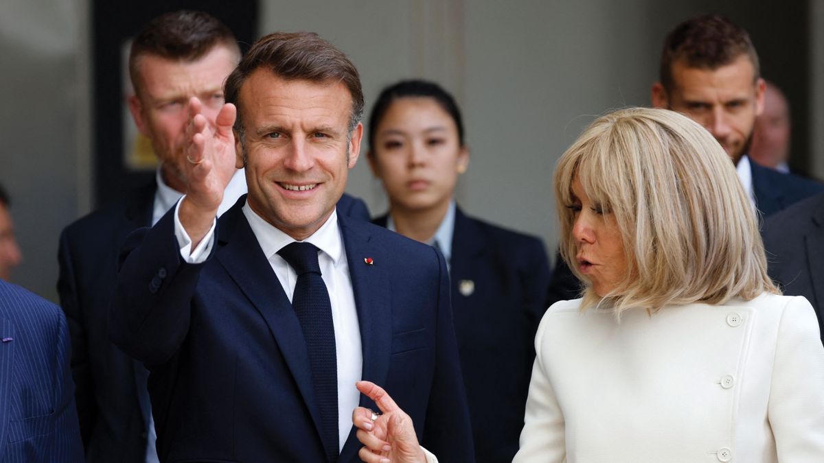 Nagy bajban van Macron: gyakorlatilag kihátrált mögüle Franciaország