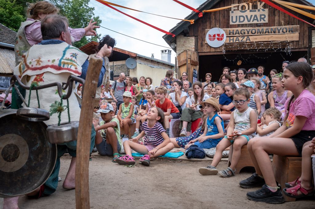 A Folk Udvar mesejátékán a legkisebbek is megtalálhatták a nekik szóló programot