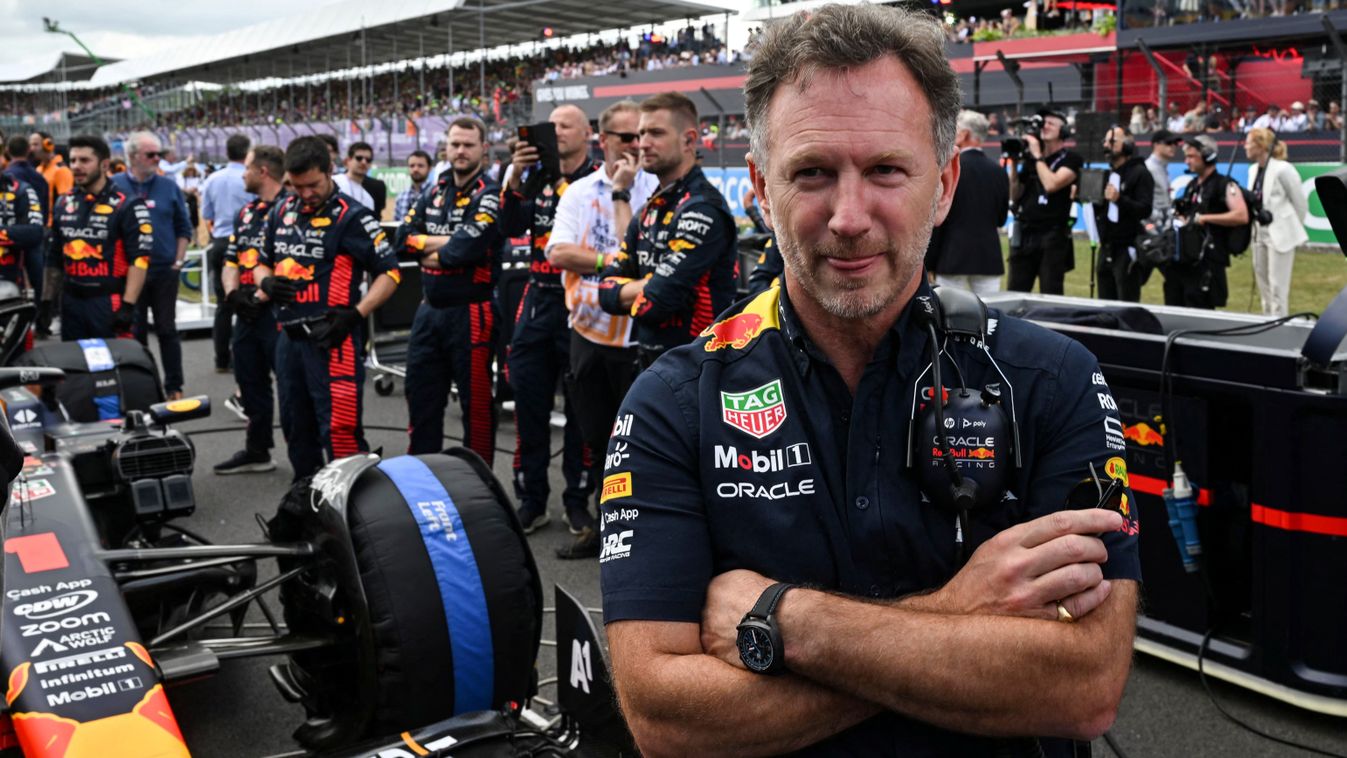 Húsz év után távozik a Red Bull csapatfőnöke