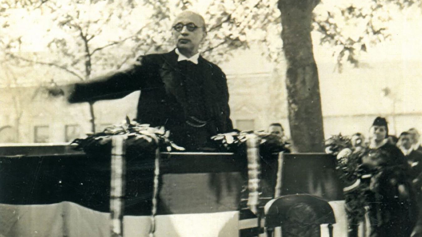 Hirdette a magyar jövőt