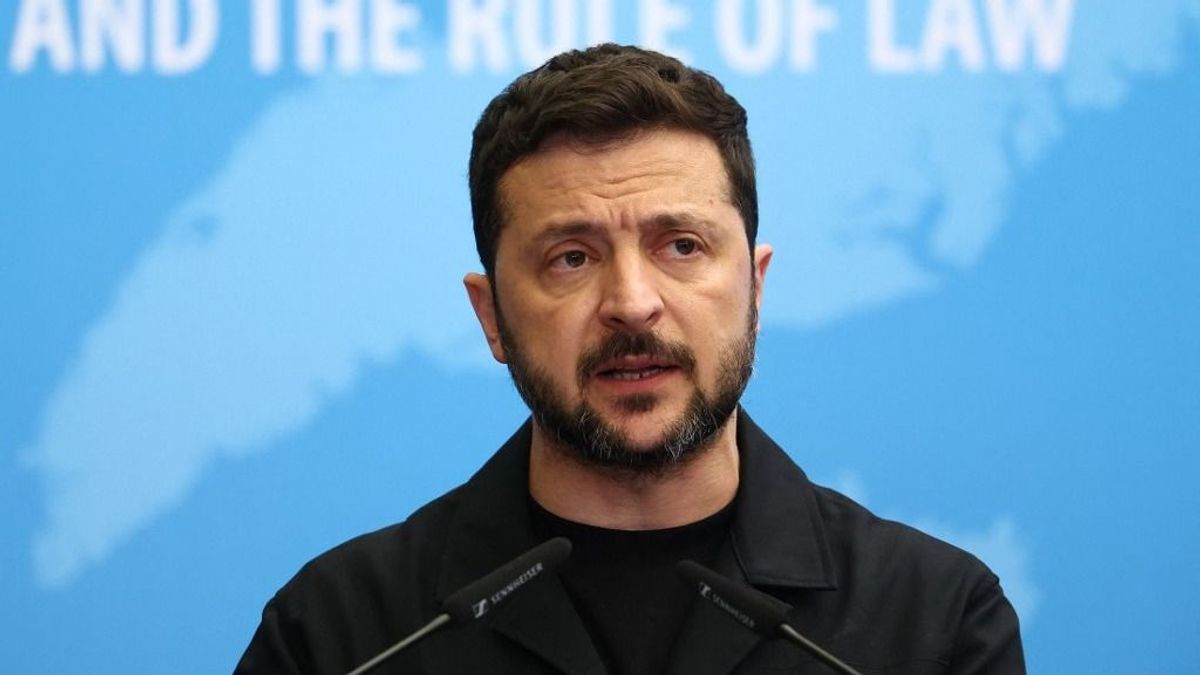 Zelenszkij a kijevi orosz csapások után: Csak a moszkvai rendszerváltás hozhat békét