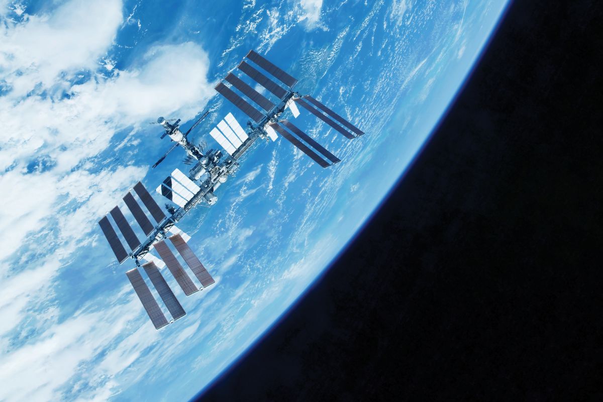Iss,Over,The,Planet,Earth.,Elements,Of,This,Image,Furnished