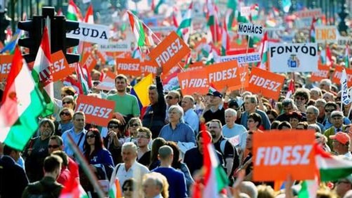 Továbbra is magabiztos fölényben a Fidesz – csak a Tisza Párt maradt versenyben