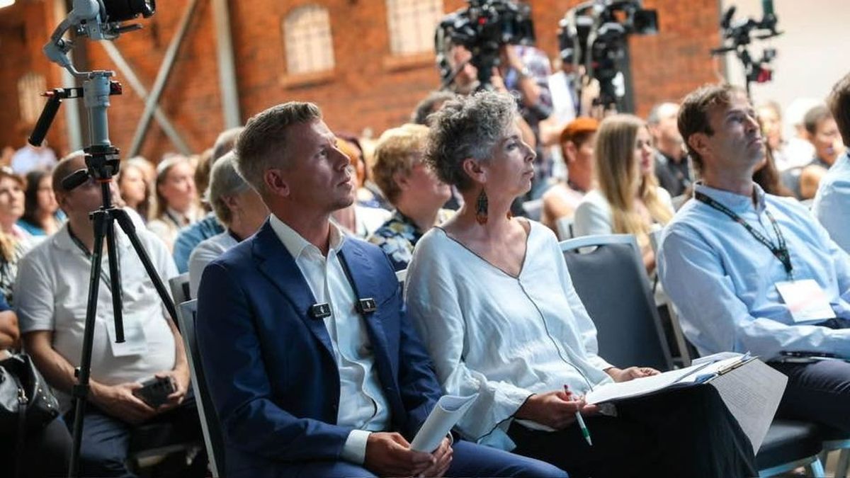 Rá se ránts, Peti! – Róka Réka egy látlelet a Tisza pártról