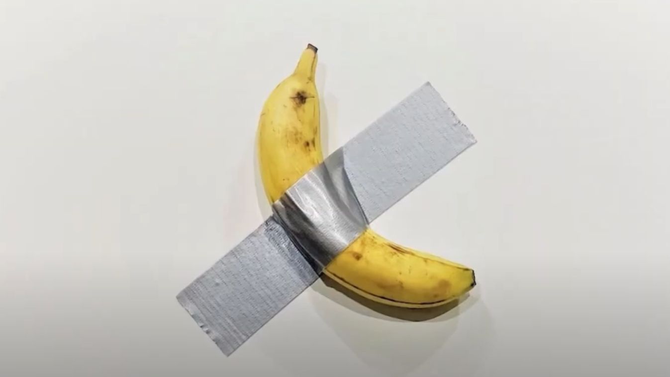 Maurizio Cattelan Comedian című alkotása