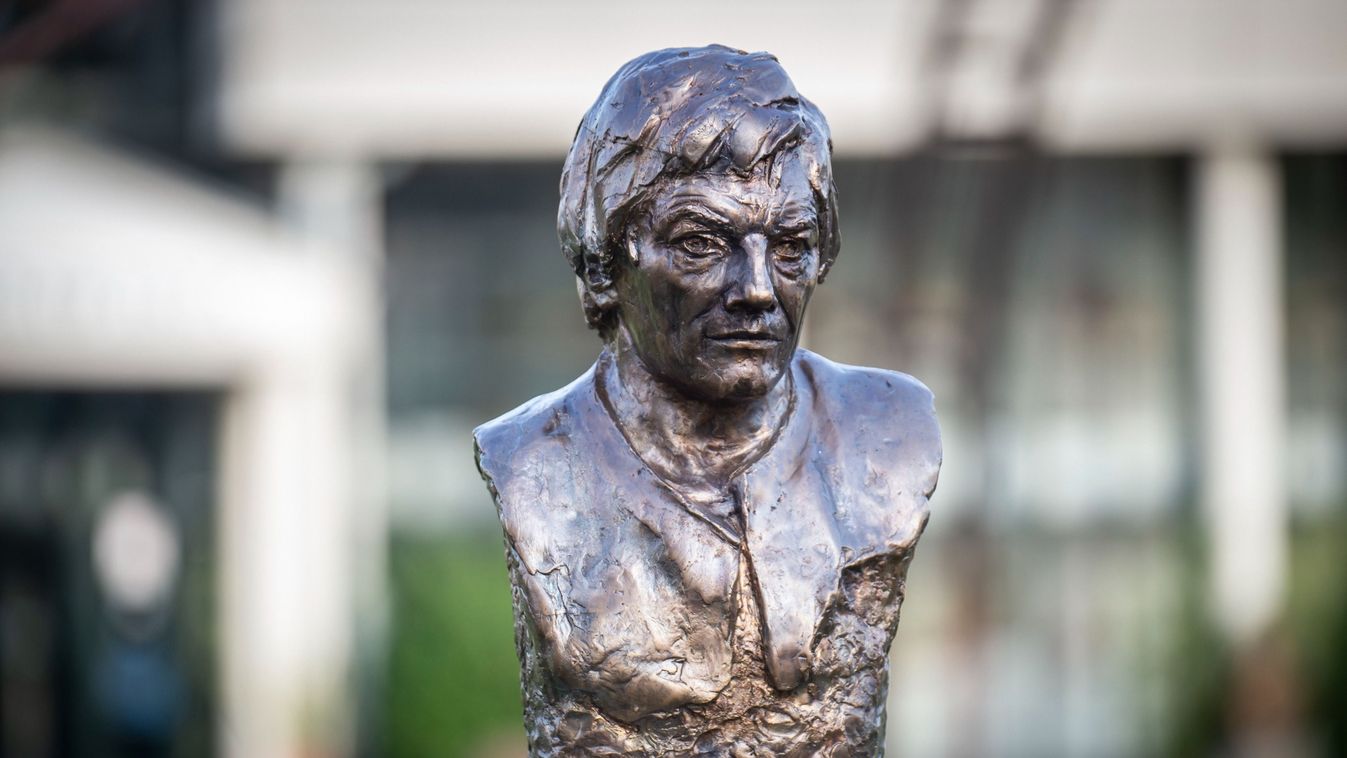 Nagy László születésének 100. évfordulója előtt tiszteleg a jegybank