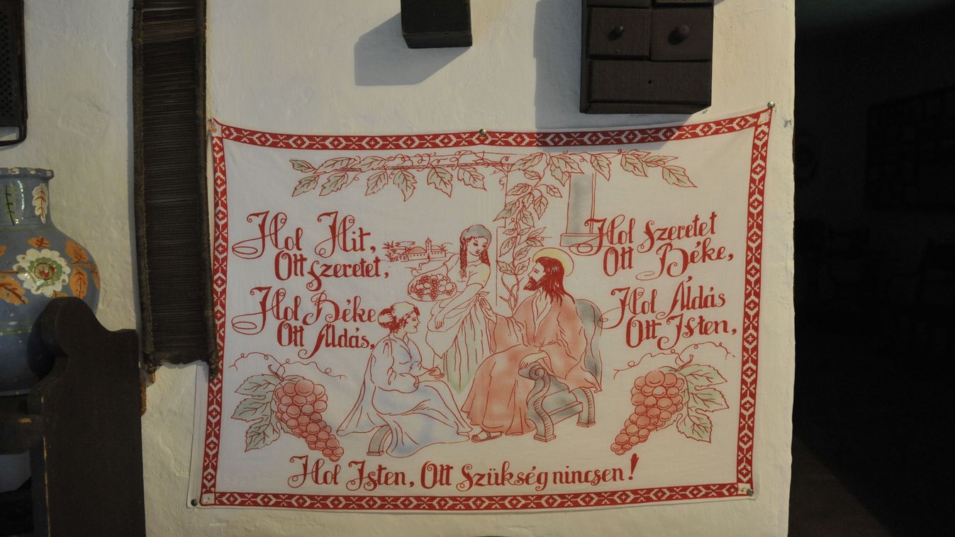 Hol hit, ott szeretet