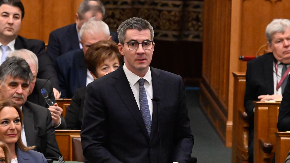 Kocsis Máté az ellenzéknek: önök gusztustalan módon egy ember halálát használják fel arra, hogy politikai tőkét kovácsoljanak