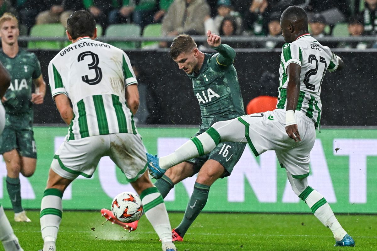 Timo Werner tavaly a Fradi ellen, idén Orbán csapattársa
