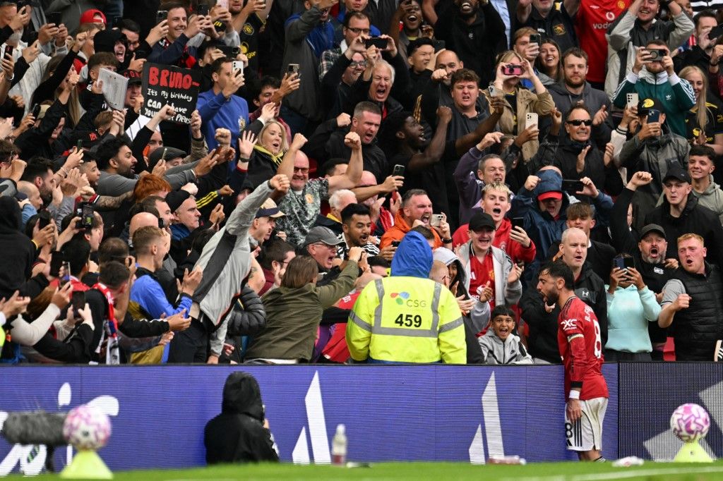 A legtöbb néző a Mnachester United hazai mérkőzésein van, de Szoboszlaiék meccseire is több mint 60 ezren mennek ki