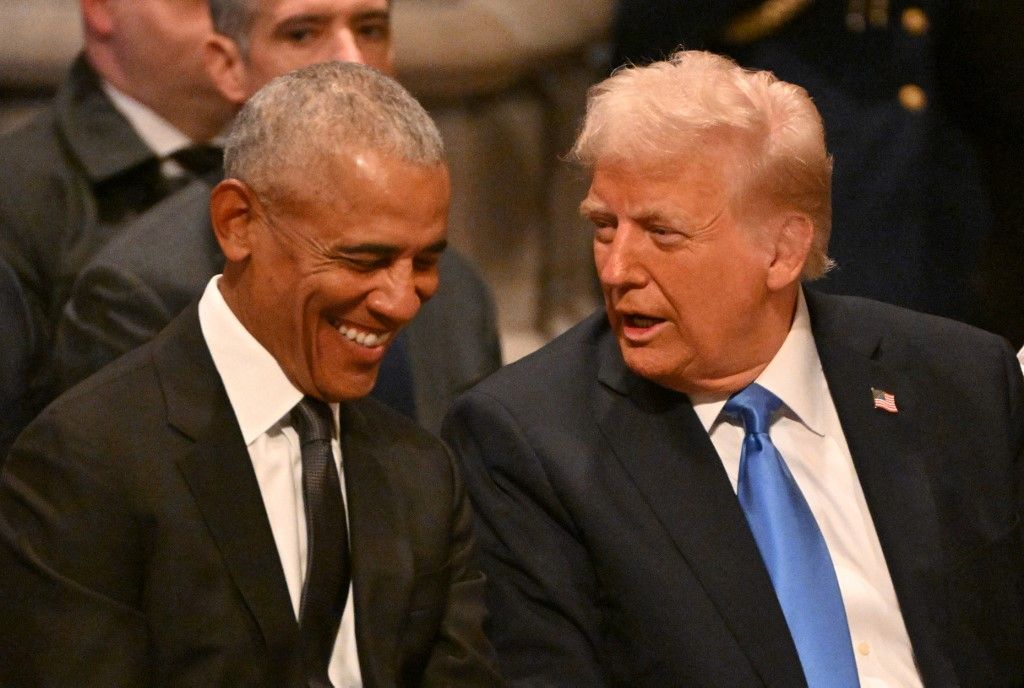 Barack Obama Jimmy Carter temetésén még remekül elbeszélgetett Trumppal, aki miatt azóta nagyon aggódik. ROBERTO SCHMIDT / AFP