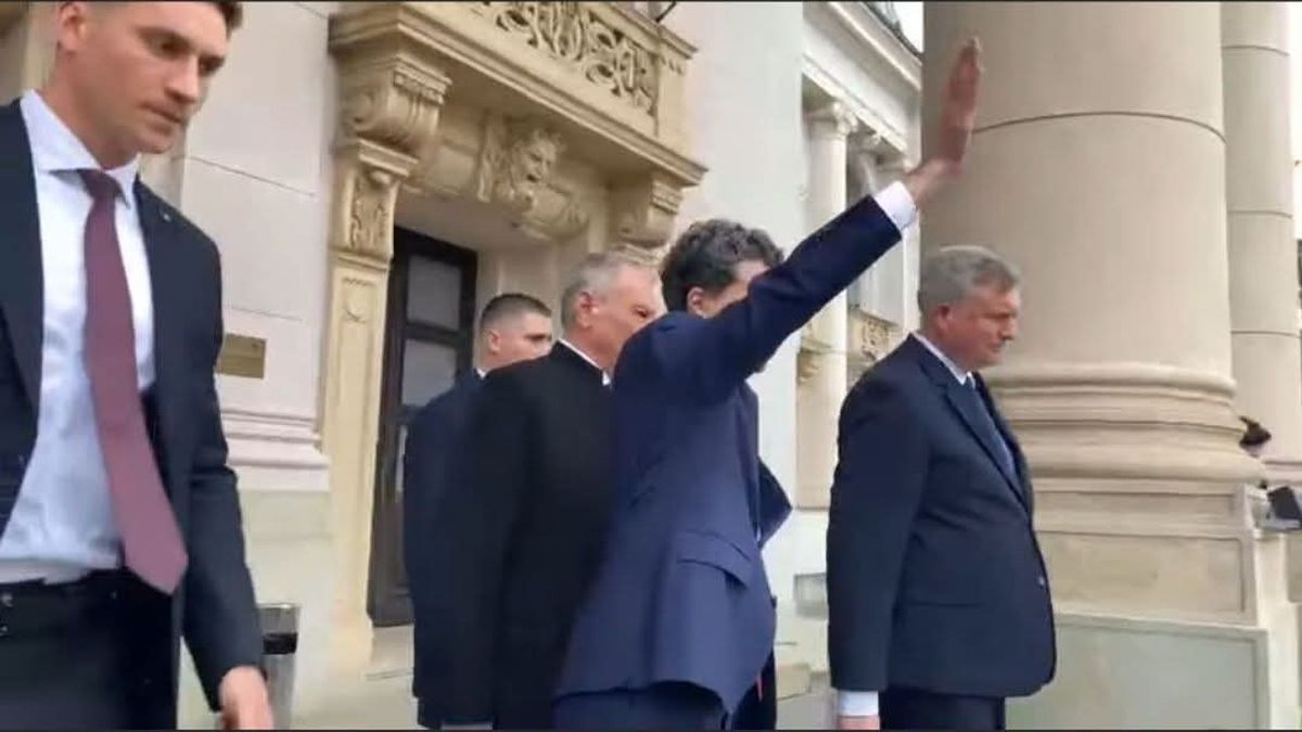 Nicușor Dan integetése – Romániában is komoly indulatokat vált ki az orosz–ukrán háború