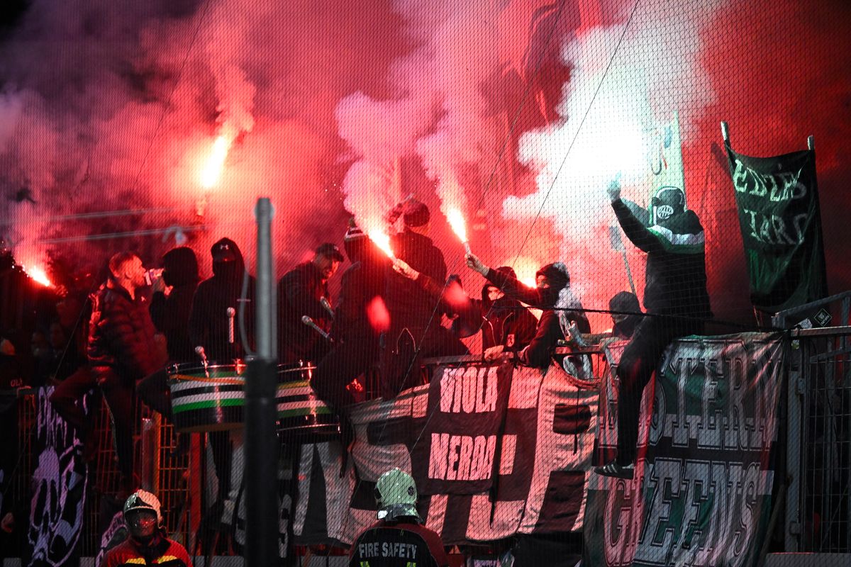 Salzburg–FTC, Fradi, szurkolók, különvonat