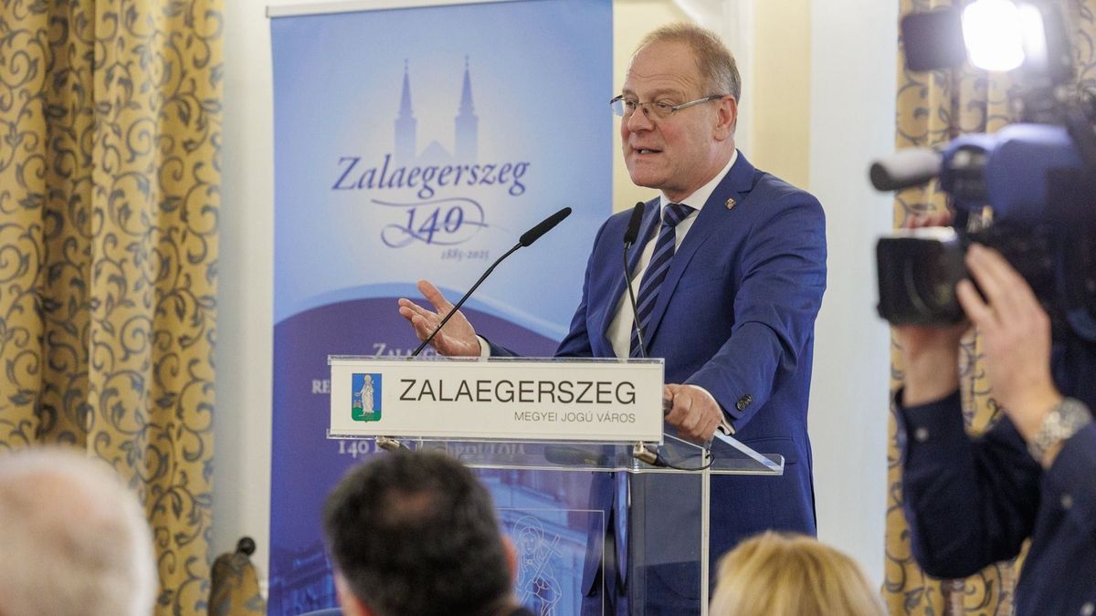 Meglepő bejelentést tett Navracsics Tibor – ez minden önkormányzatot érinteni fog