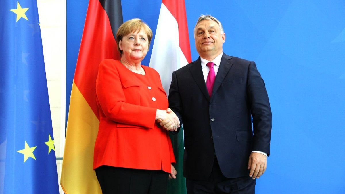 Angela Merkel és Orbán Viktor – Németország volt kancellárja múltkor komoly politikai vihart kavart