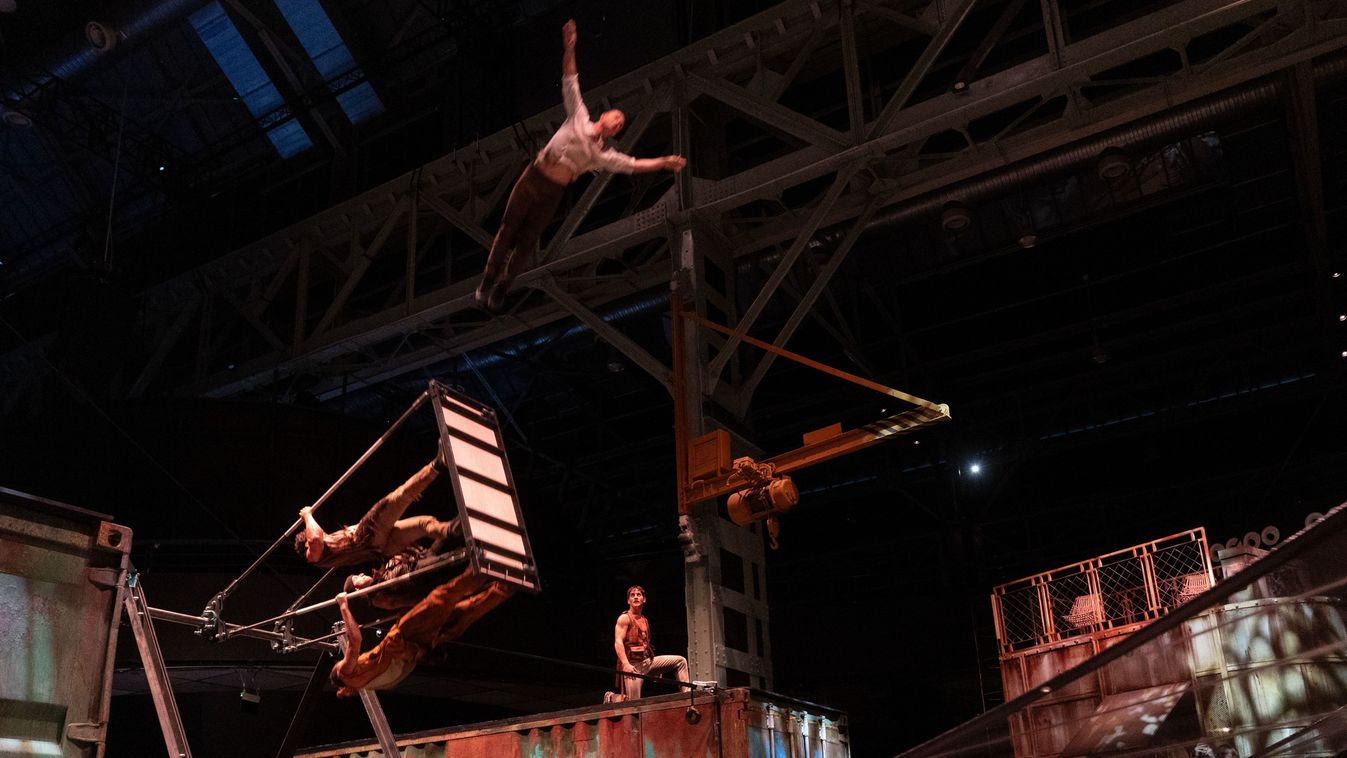 Filmszerű élményt kínál a közönségnek a Recirquel Társulat a Millenáris parkban