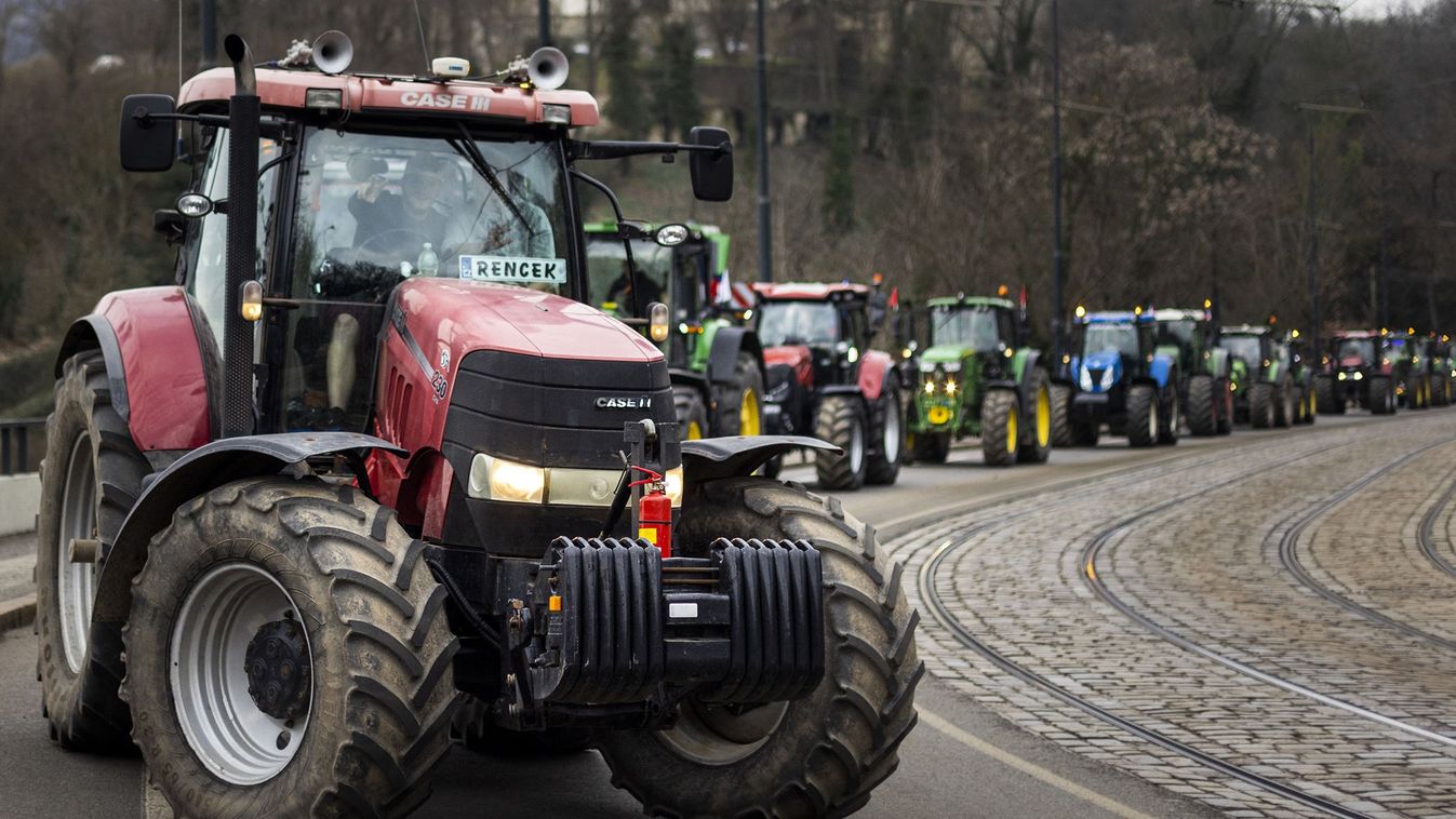 Tüntetésre készülnek