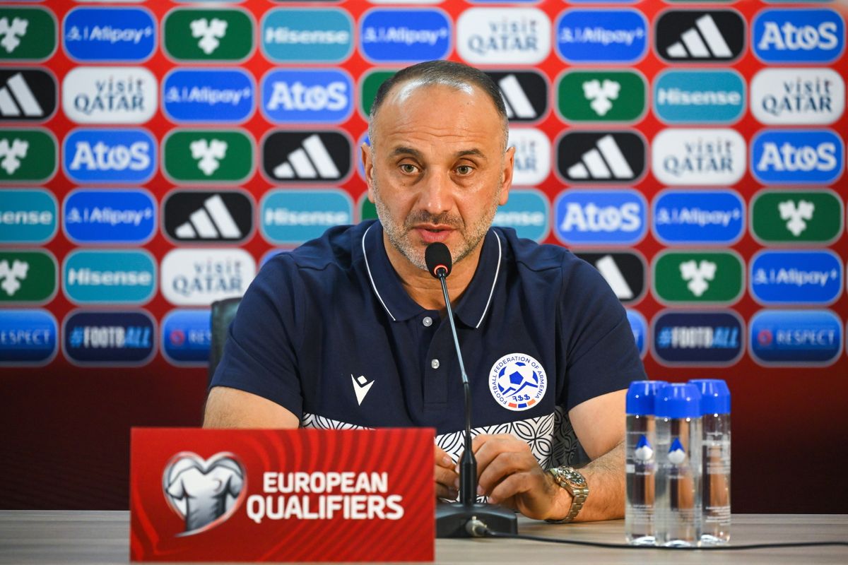 Örményország, Magyarország, Jereván, Jegise Melikjan