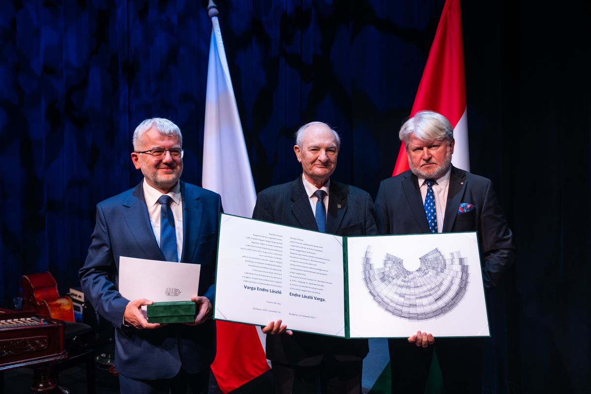 Magyar-lengyel barátság: A Wacław Felczak Alapítvány idén Varga Endre László történész munkáját ismerte el.