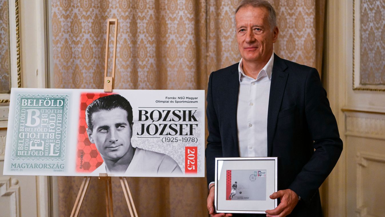 Emlékbélyeg Bozsik születésének 100. évfordulójára, Puskás-emlékévet hirdetett az UNESCO