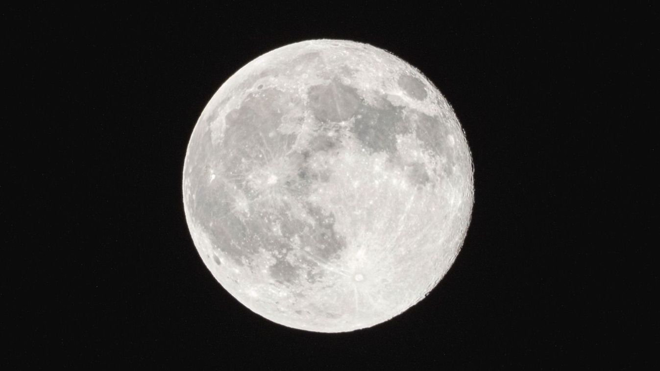 Az év legnagyobb teliholdja lesz látható szerdán éjjel