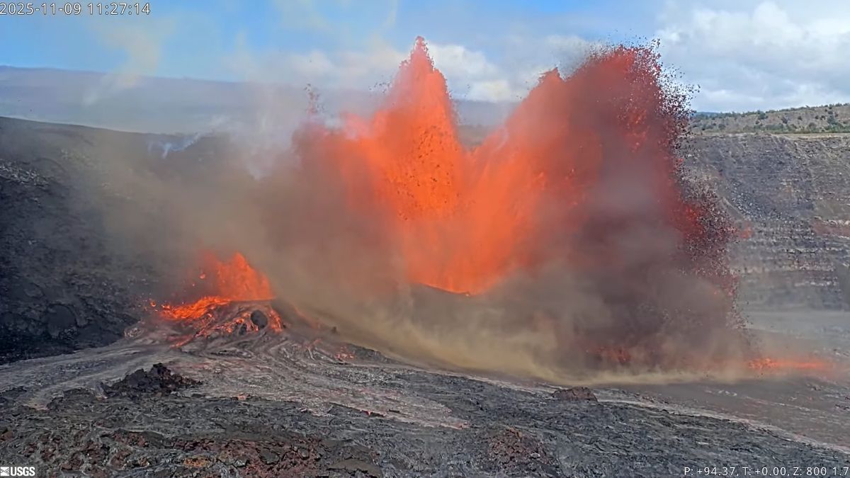 Ismét kitört a Kilauea Hawaiin: a lávaszökőkutak több mint 330 méter magasra csaptak, mielőtt a vulkán elcsendesedett volna.