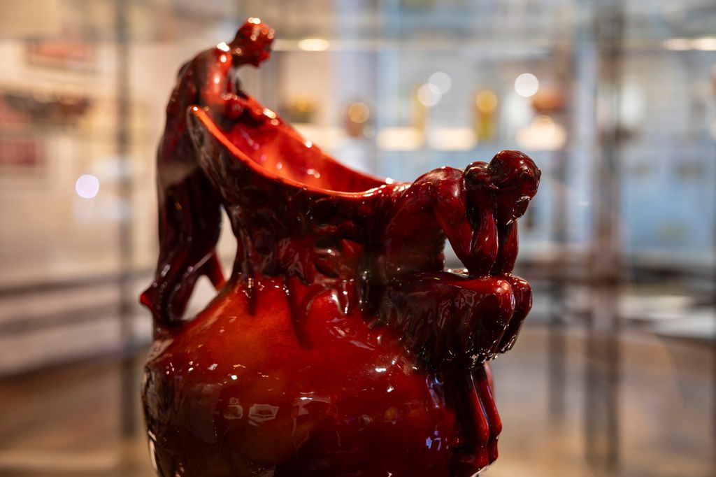 20251106 Budapest  Virág Judit galéria Zsolnay porcelán árverés Fotó: Kállai Márton KM